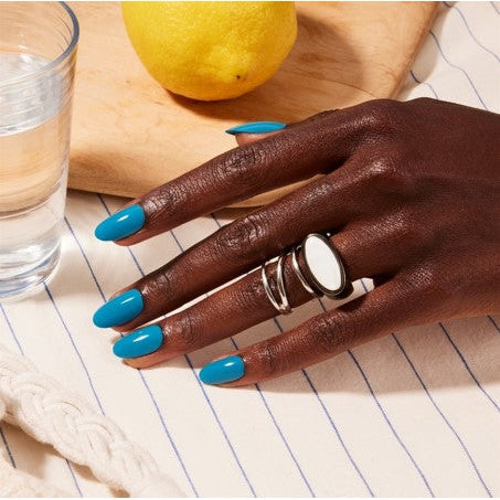 CND - Vinylux Topcoat & Boats & Bikinis 0.5 oz - #405 - Nail Lacquer - Nail Polish at Beyond Polish
